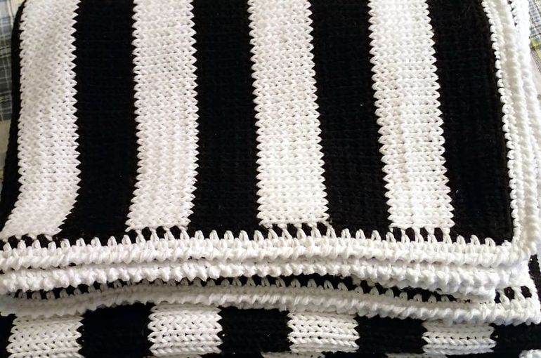 毛玉ができにくいニットの素材とは